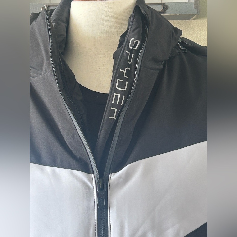 Spyder 3 in One Black and White Lady Jacket - Picture 4 of 16